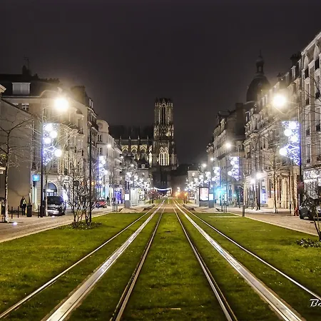 Apartment Mm Cathedrale Reims